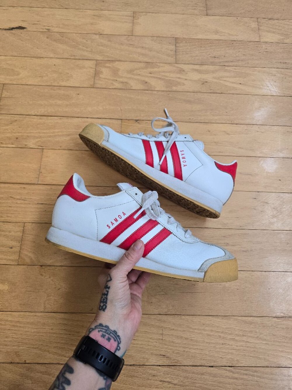 Adidas | Samoa white red leather retro sporty sneakers | MENS 10.5